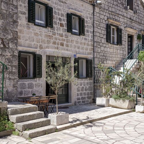 House Heritage Stari Grad  2