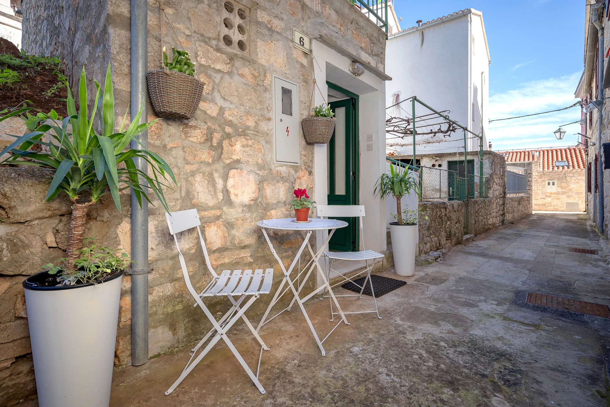 Apartments Lotti Stari Grad