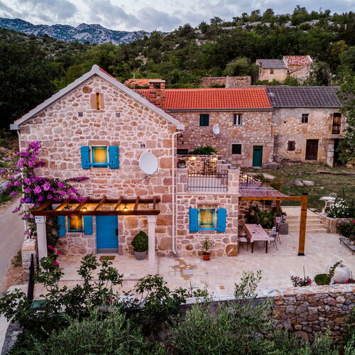 House GORANOVA KUĆA Seline  2