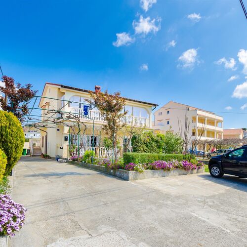 Apartments Mijatović Lopar  2