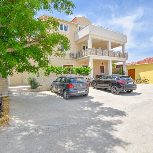 Apartment L and S on The Beach Ugrinic  3