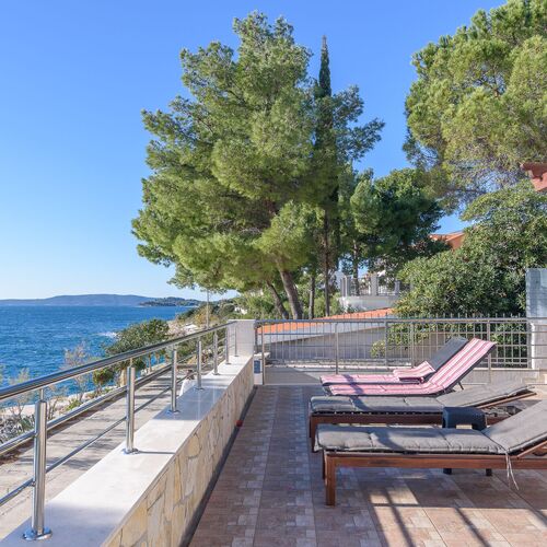 Apartment Helli Okrug Gornji  2