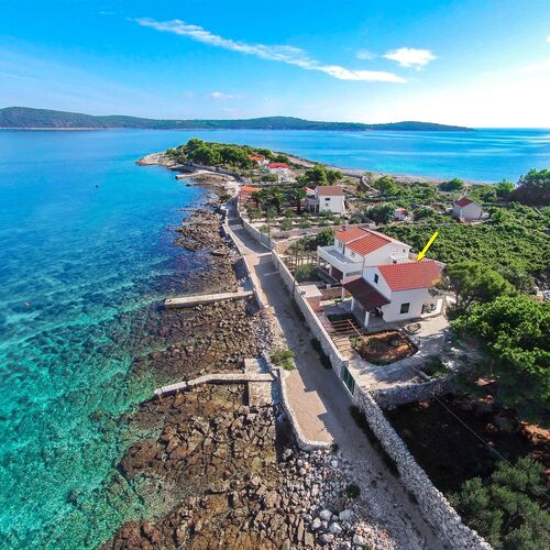 House Merica Drvenik Mali