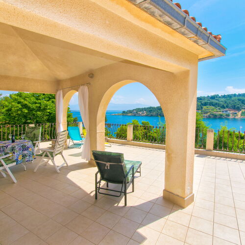 Apartment Ina Rogac  2