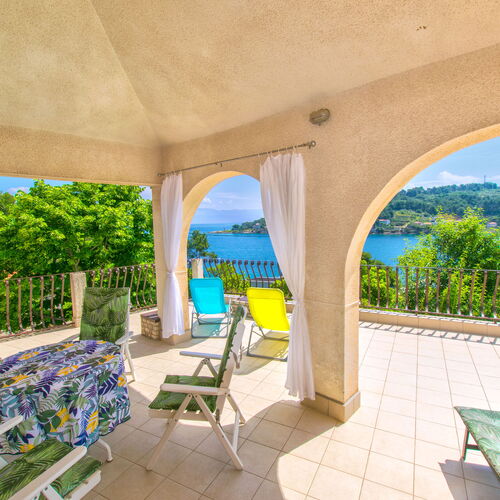 Apartment Ina Rogac  4