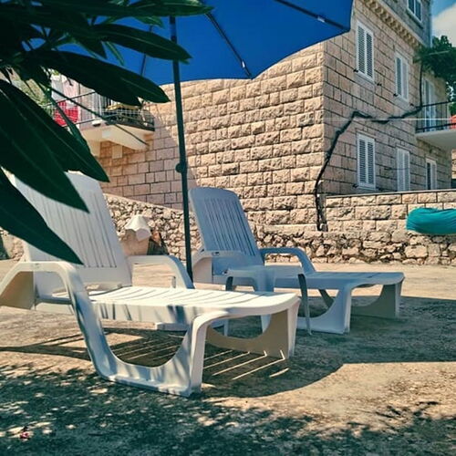Apartment and Room Silvana Lumbarda  2