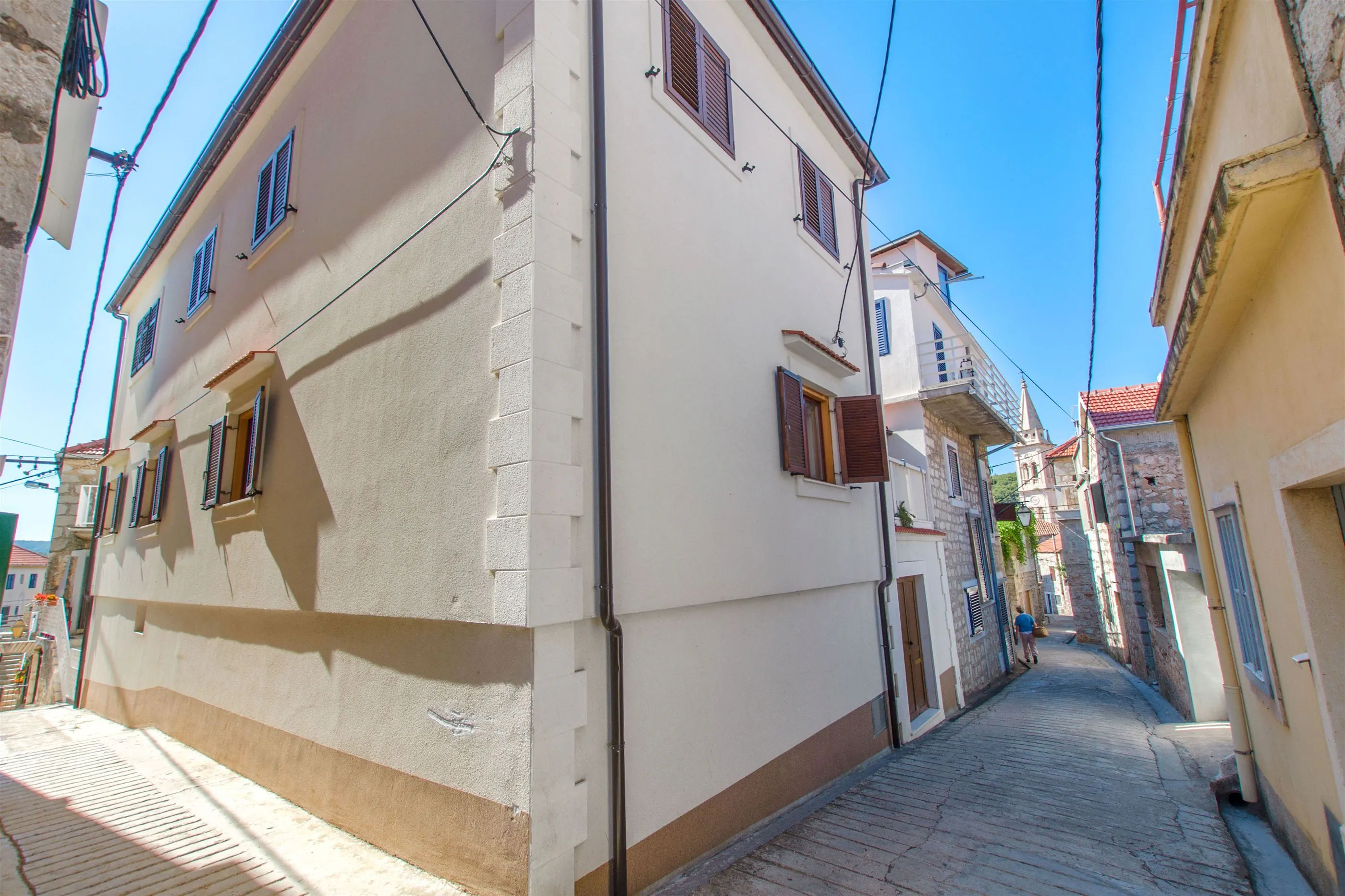 Apartments Jakša Jelsa