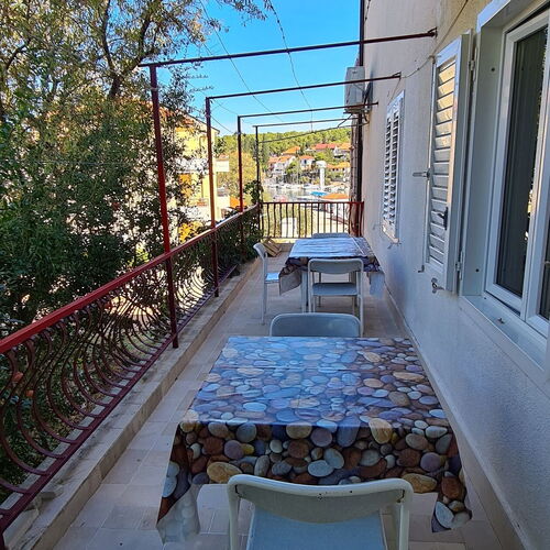 Rooms Ante Vrboska  3