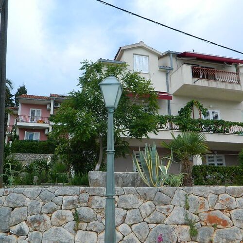 Apartments and Rooms Darinka Vrboska  4