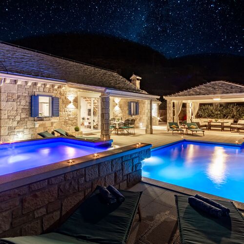 Villa Blue Sky Bol  2