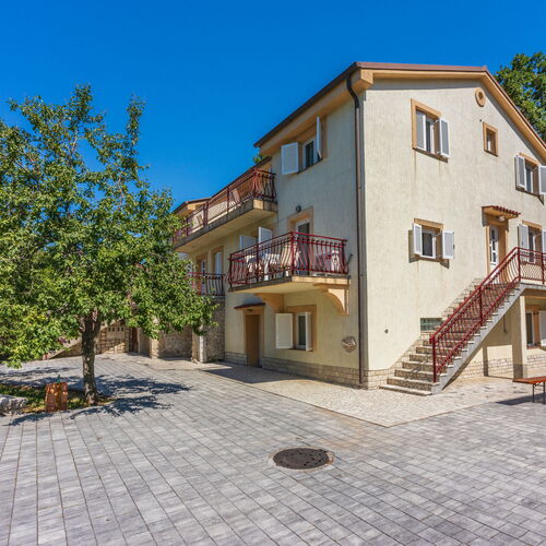 Apartments NEVEN Grižane  3