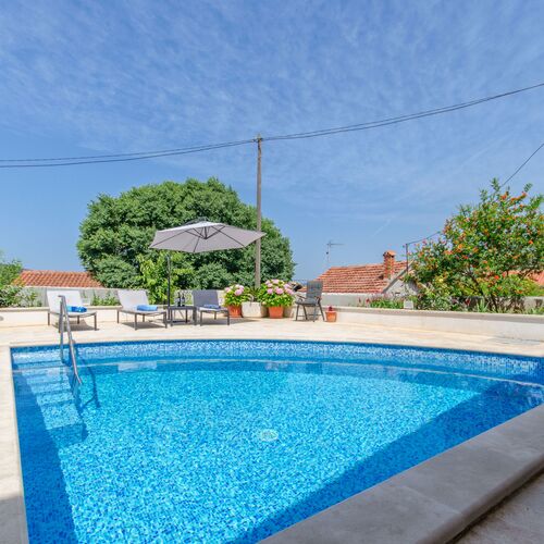 Apartments Villa LA Drvenik Veliki