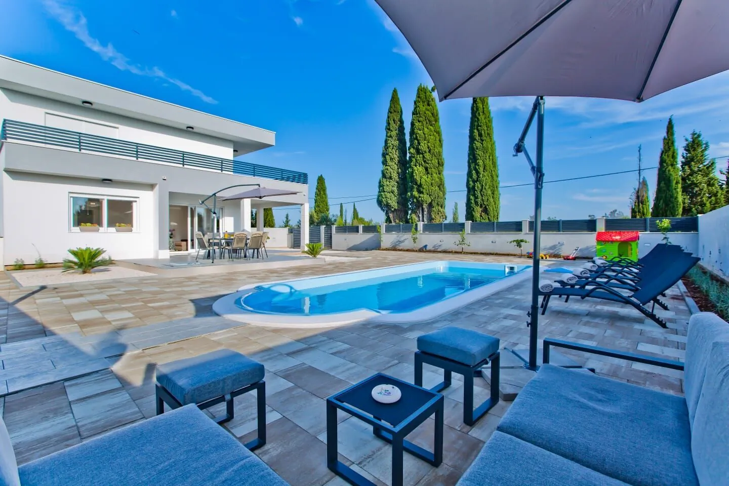 Villa Blažen Bogomolje