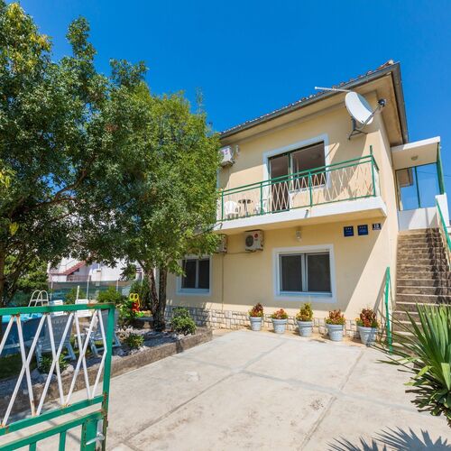 Apartments Ksenija Jadranovo  4