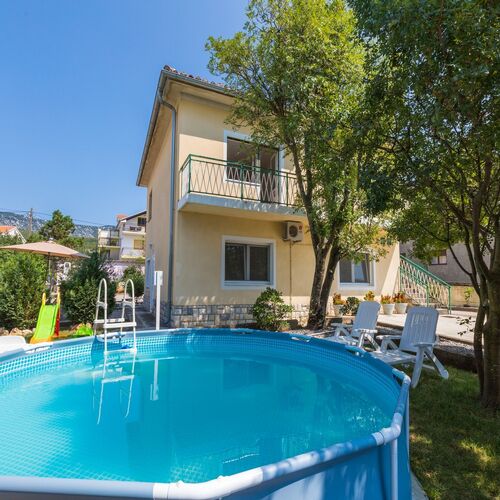 Apartments Ksenija Jadranovo