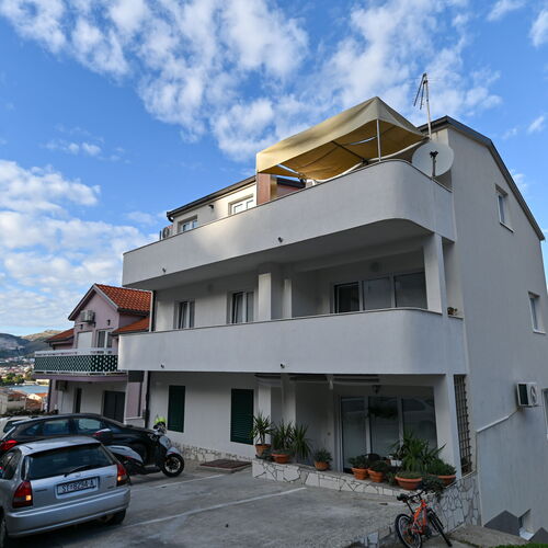 Apartments Slava Trogir  4