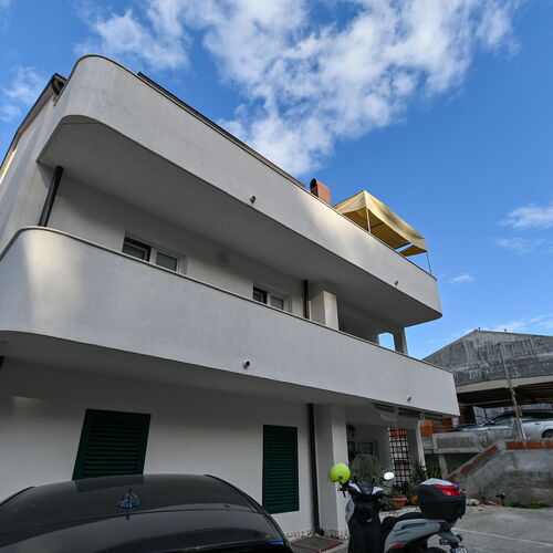 Apartments Slava Trogir  2