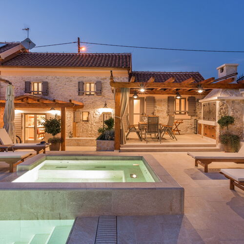 Villa Stone Skradin  4