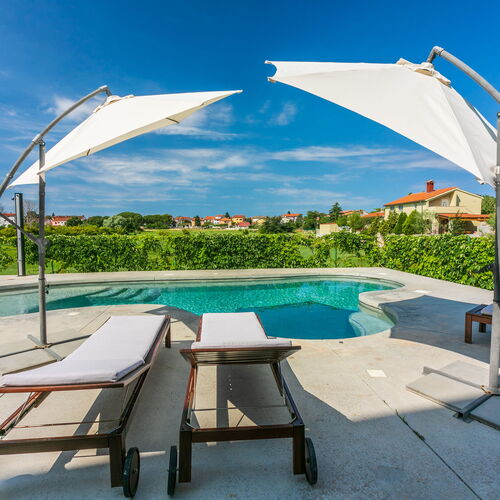 Apartments Pool Fazana  3