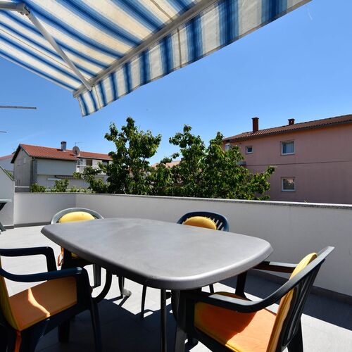 Apartment Domenico Biograd  2
