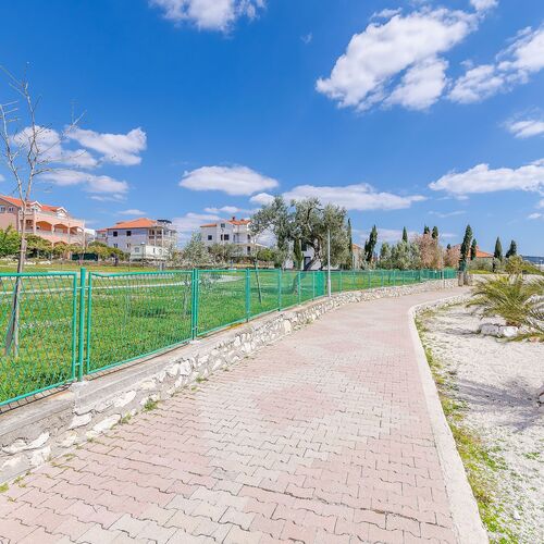 Apartment Rozalia Seget Donji  2