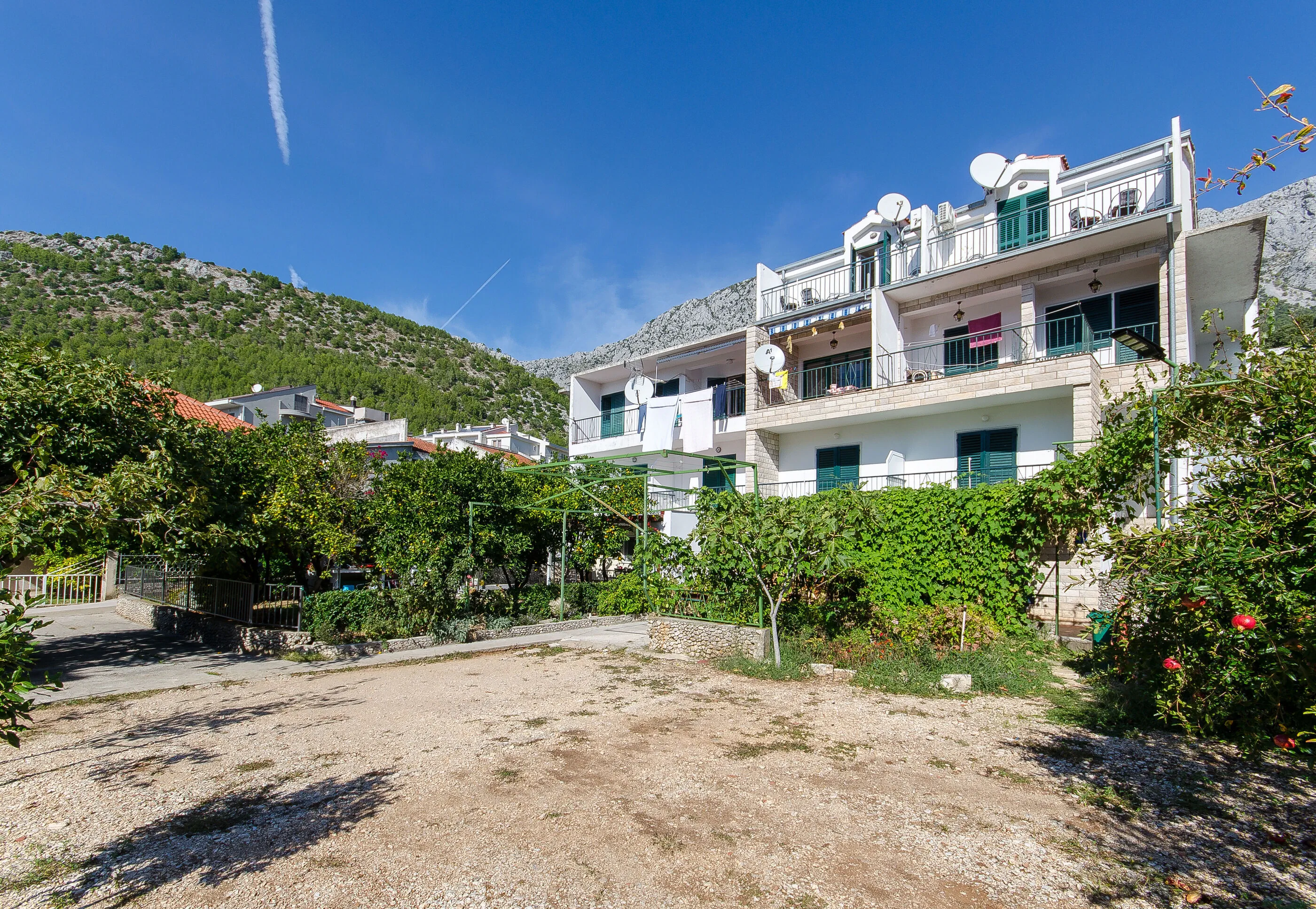 Apartments Zoran Drvenik