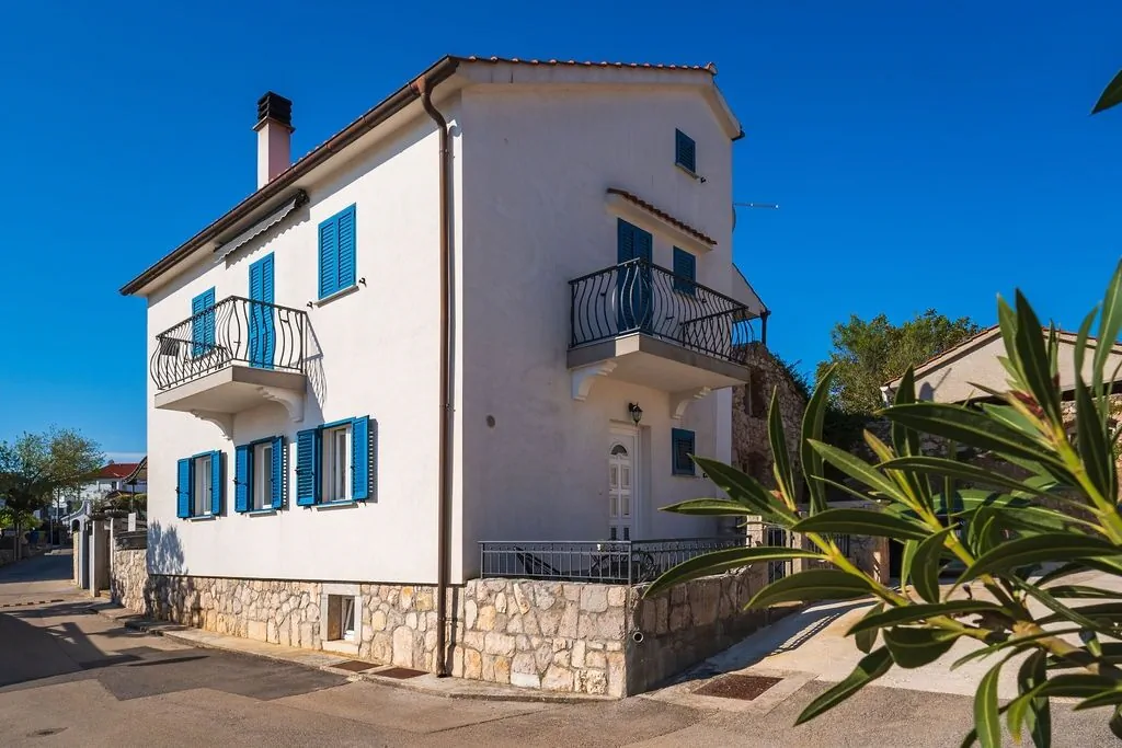 Apartments By The Sea Porat, Krk - 19348 Porat