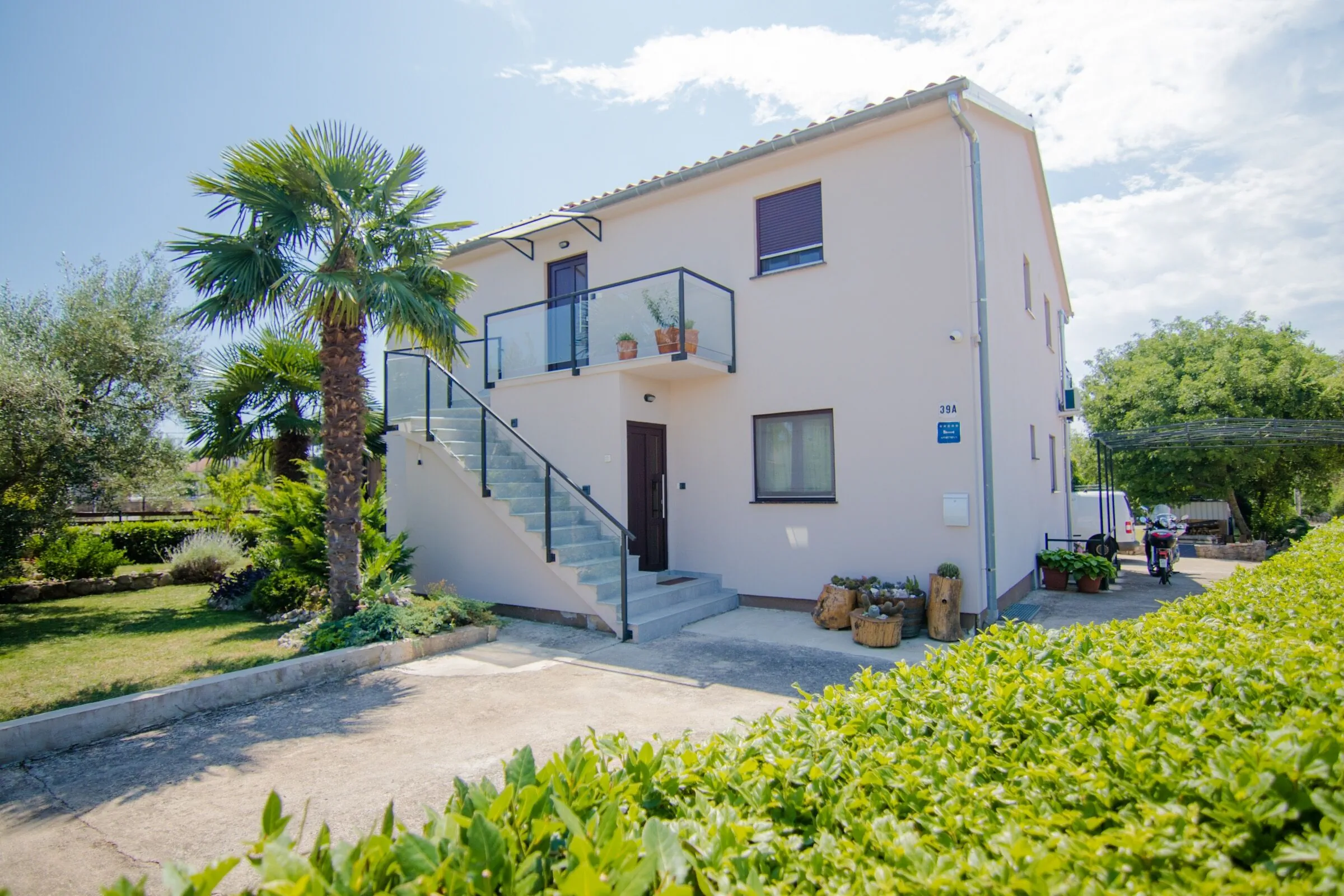 Apartmanok Parkolóhellyel Milovcici, Krk - 19352 Milovčići