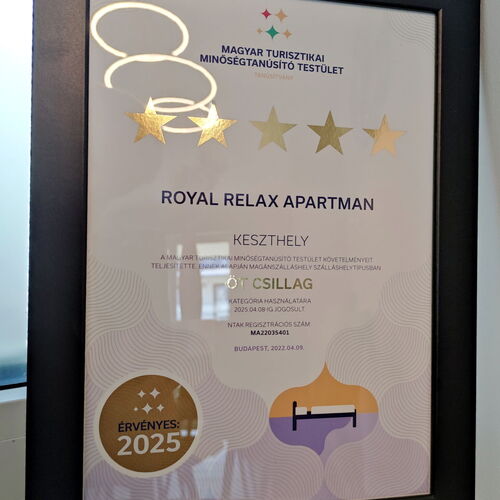 Royal Relax Apartman Keszthely*****  3