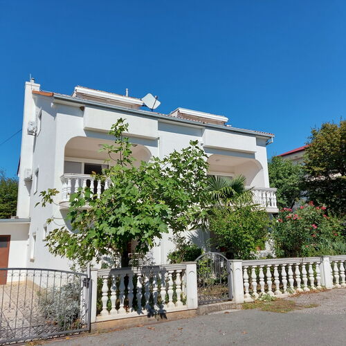 Apartments Franjo Jadranovo  4