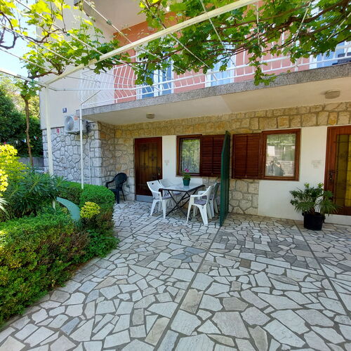 Apartments Divano Selce  4