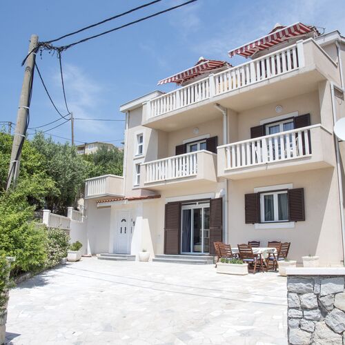 Apartments Pavla i Niko Lokva Rogoznica