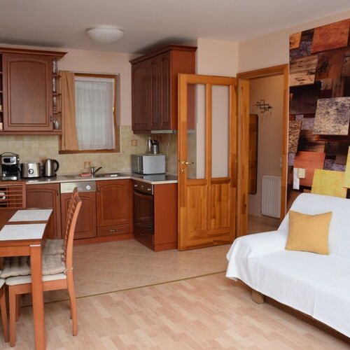 Napfényes Apartman Balatonlelle  3