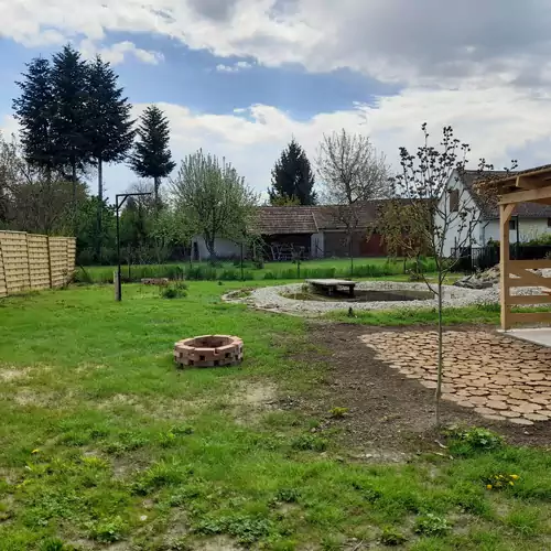 Őrségi Kastélydombi Kistücsök Vendégházak Hegyhátszentmárto 005 kép