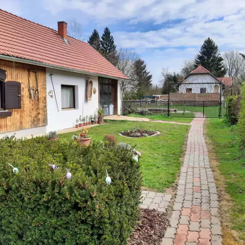 Őrségi Kastélydombi Kistücsök Vendégházak Hegyhátszentmárto 018 kép
