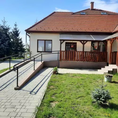 Szarkafészek Vendégház Jánd 012 kép