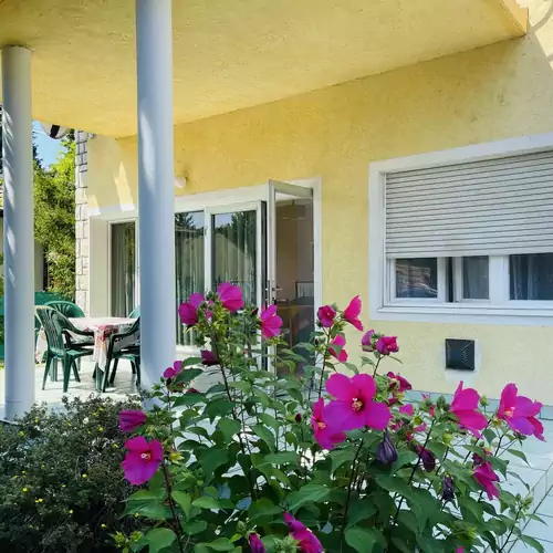 Siófoki Bocskai Villa Siófok 003 kép