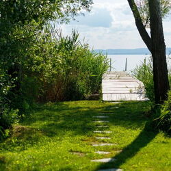 Green Lake House - közvetlen vízparti nyaraló Balatonakarattya