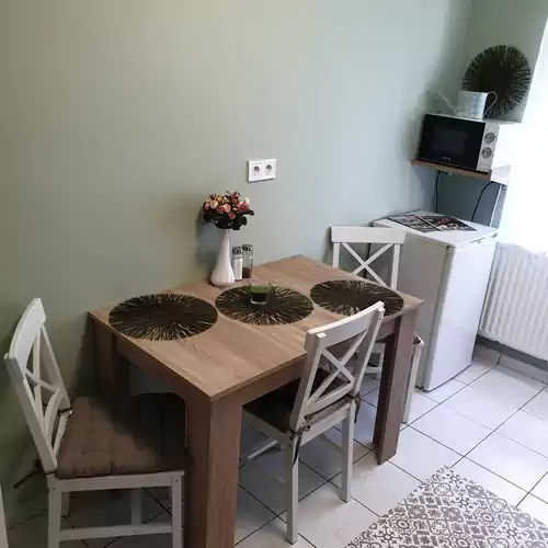 Royal Apartman Eger 011 kép