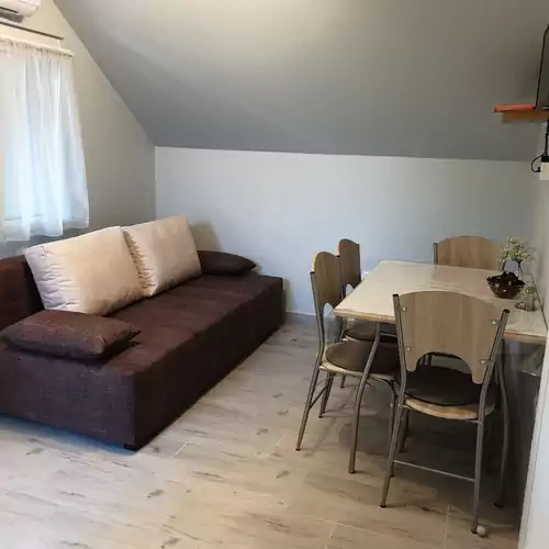 Silver Zsóry Apartman Mezőkövesd 044 kép