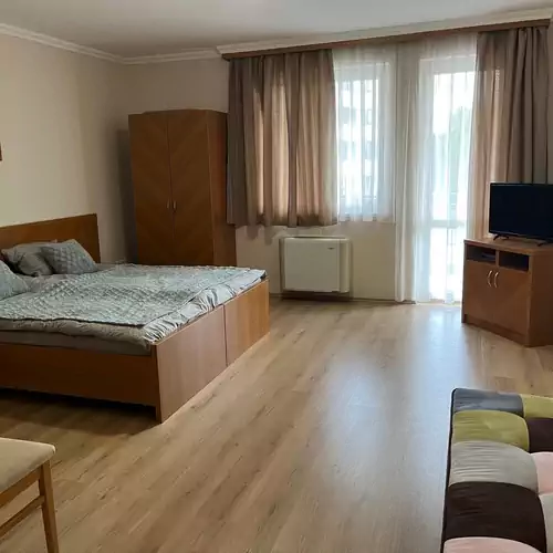 Brookforest Apartman Hajdúszoboszló 002 kép