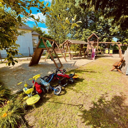 Sommer Panzió Balatonföldvár  3