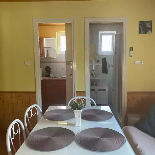 Petra Apartman Soltvadkert 004 kép