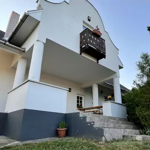 Perlik Vadászkúria és Vendégházak Szemere 004 kép