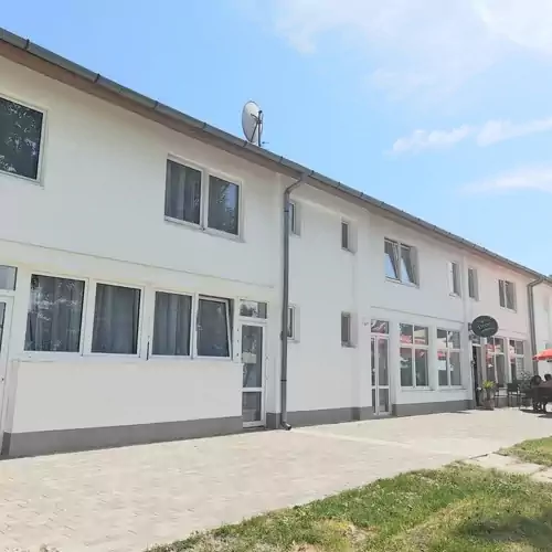 Sóstói Strand Apartmanház Siófok 002 kép