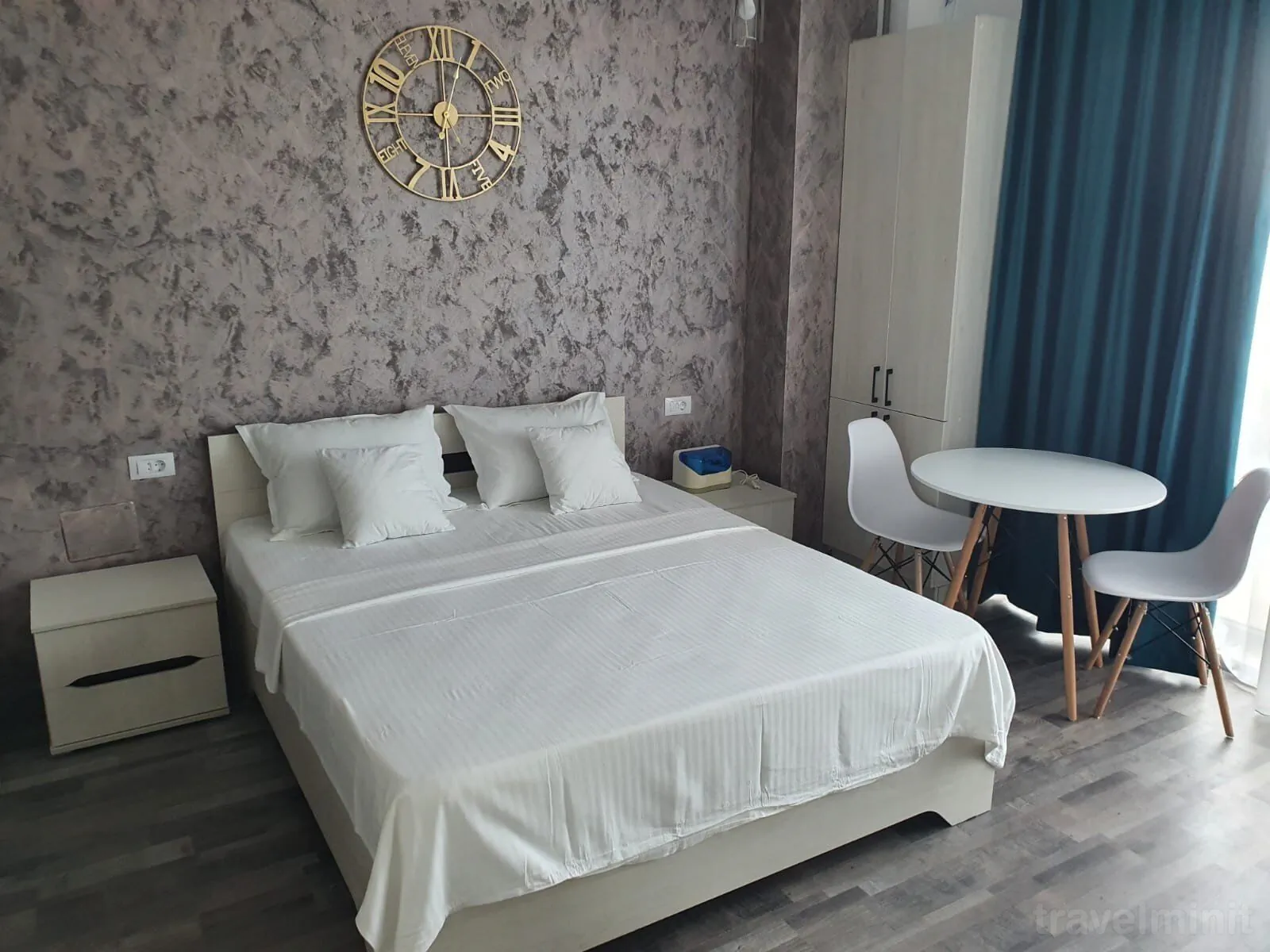 Studio Elena Năvodari