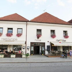 Hotel Český Dvůr Beroun II