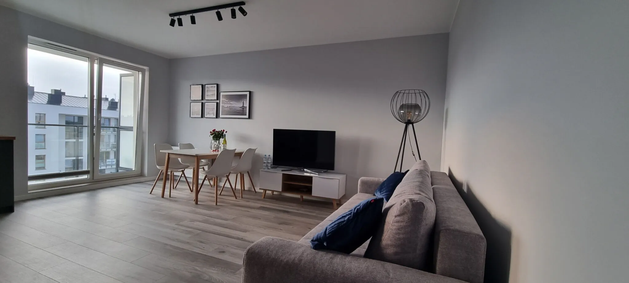 Apartament Antracytowy Gdynia Beauforta