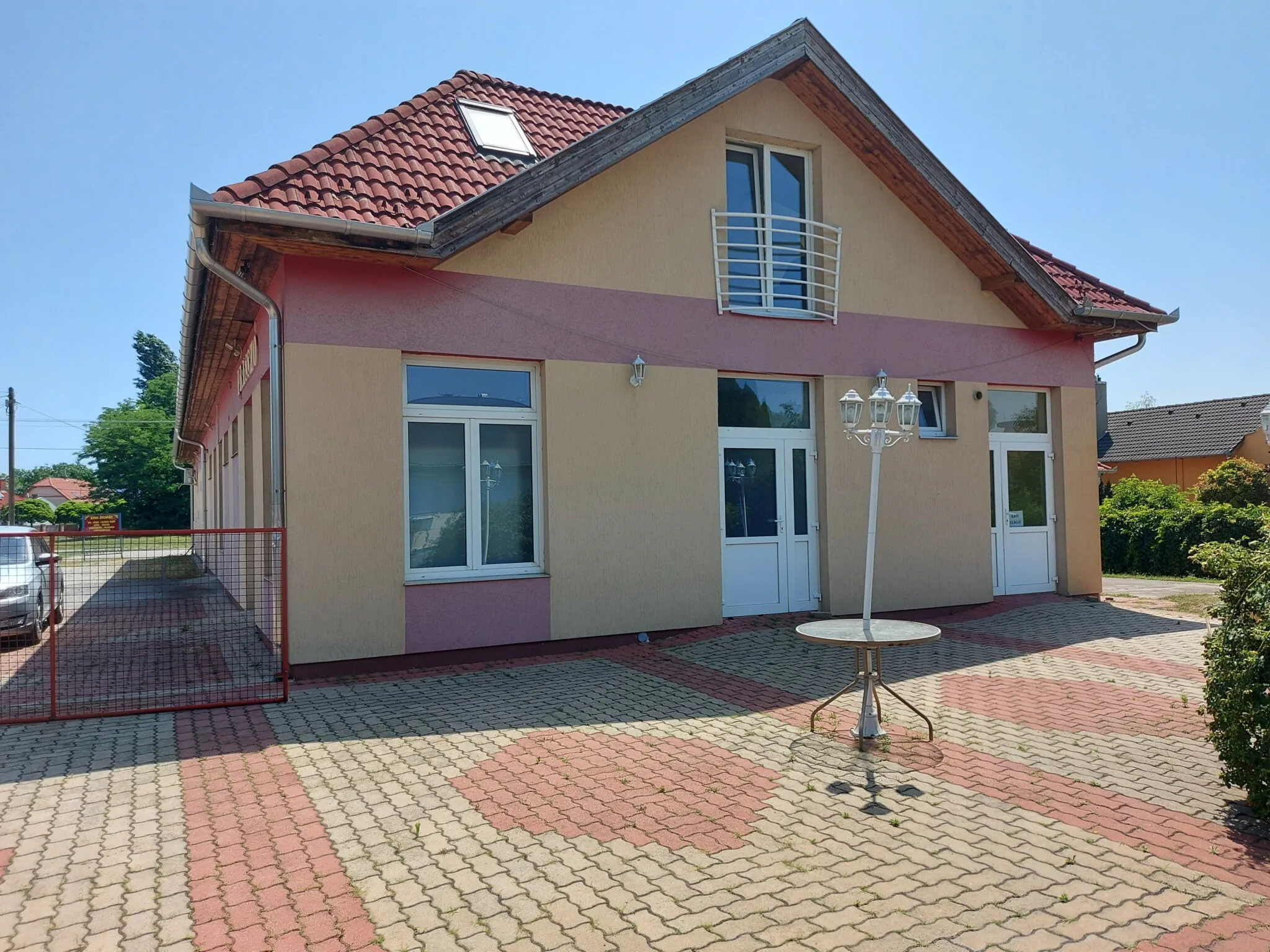 Kati Szálló Domaszék