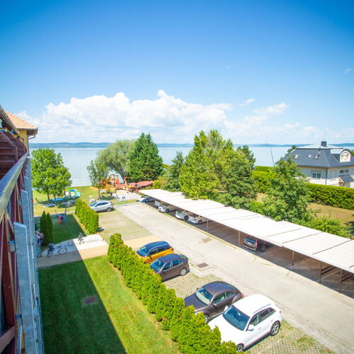 945 - Panorámás Szállás Hullám Üdülőpark Balatonőszöd  2